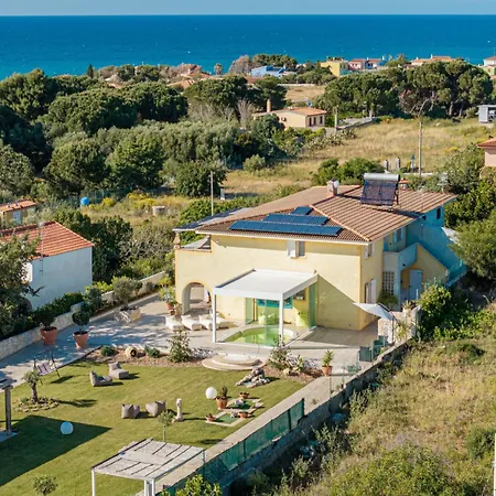 Ammentos By Interhome