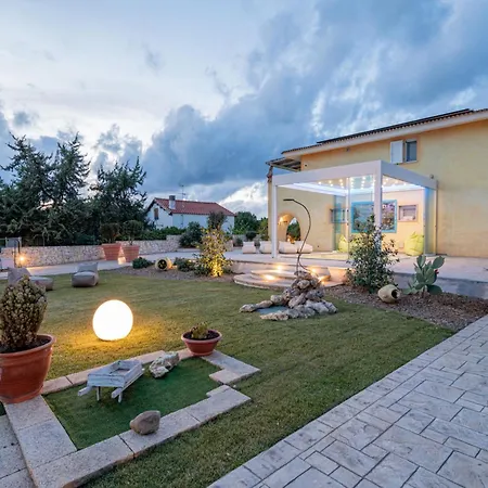 Appartement Ammentos By Interhome