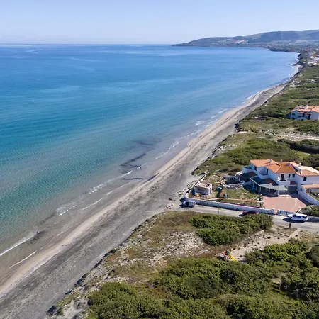 Ammentos By Interhome Sorso